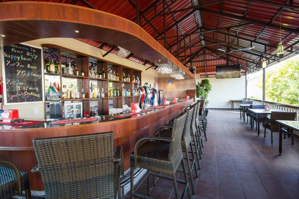 Sakal Guesthouse Restaurant & Bar Sihanoukville Exterior foto