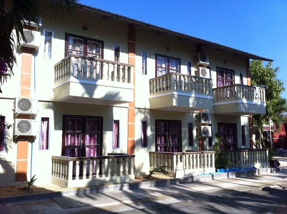 Sakal Guesthouse Restaurant & Bar Sihanoukville Exterior foto