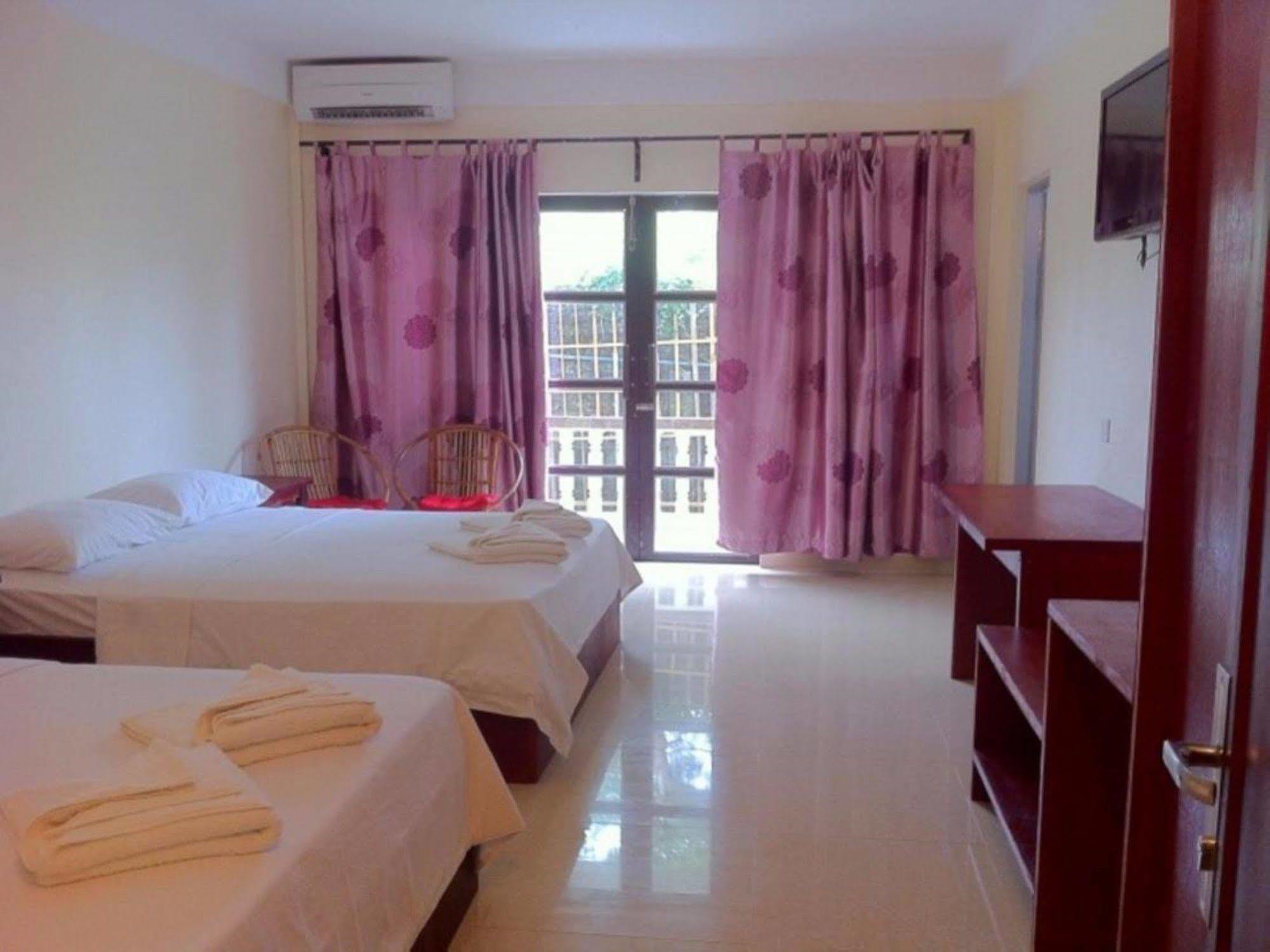 Sakal Guesthouse Restaurant & Bar Sihanoukville Exterior foto